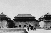 日寇侵犯 中国建筑学者测绘中轴线古建真迹