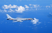 中国空军战机接连远洋训练 西方还没“习惯”