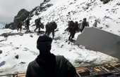 艰苦卓绝 《红军不怕远征难》横跨雪山拍摄花絮