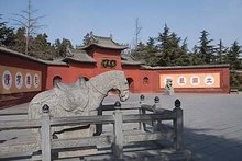 中国第一座佛教寺院--白马寺