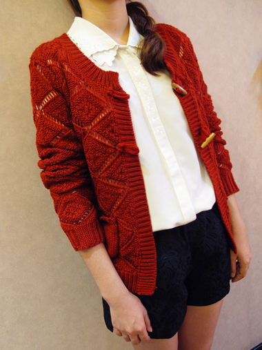 醋叮叮 <em>韩国</em>roo原单 可爱木扣<em>复古</em>镂空<em>麻花</em>粗棒