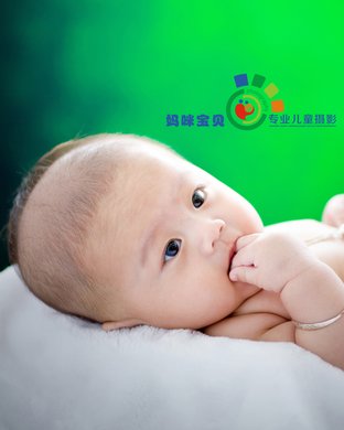 深圳妈咪宝贝儿童摄影摄影棚内背景拍摄,服装
