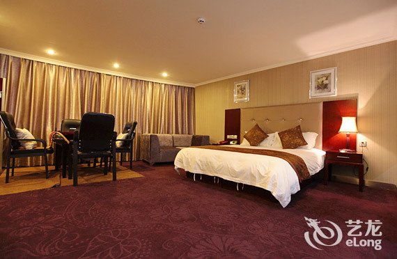 【云来酒店(银川东门店)】豪华大床房1晚+免费