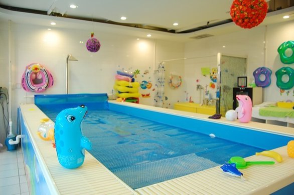 七彩宝宝儿童游泳俱乐部培训一次【3折】_北
