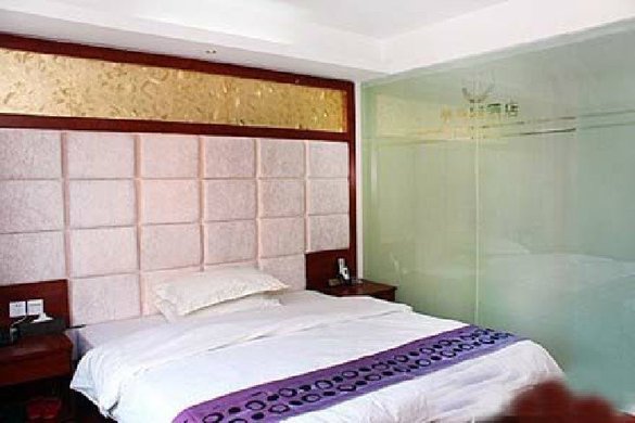 广州梦思特市桥繁华地段,中影火山湖电影院