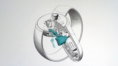 Oculus Touch续航时间可达30个小时 带上AA电池即可