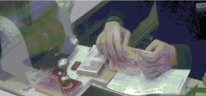 父母去世留下存折,银行人员说必须本人才能取