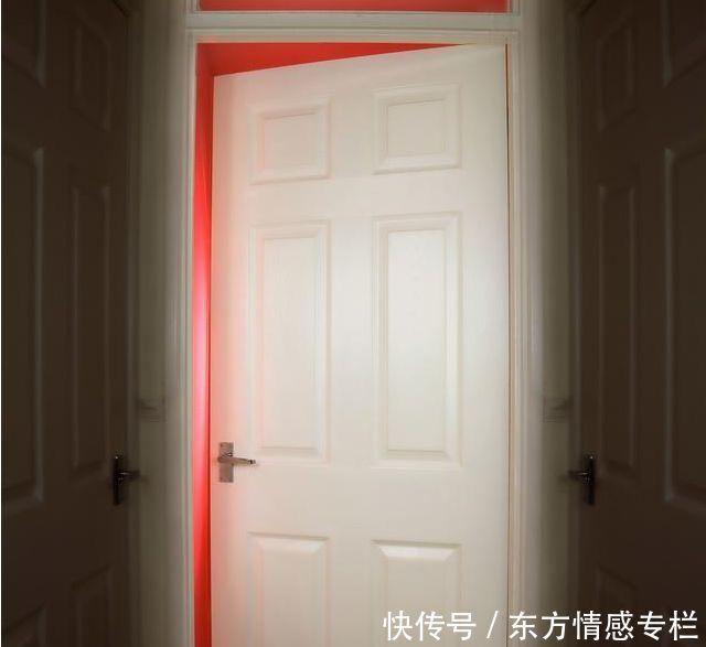 我带5岁女儿再婚,我家保姆要辞职,临走前她给我个纸条,我傻了