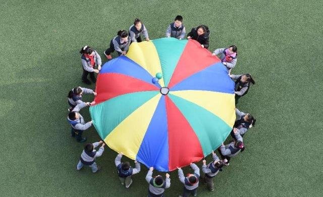 六安班霸小学生,家长47人他欺负45个,全班们的v家长农村小学深圳图片