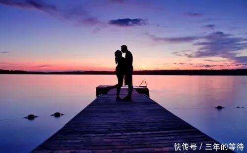 关于婚姻,朋友圈最火的6张图