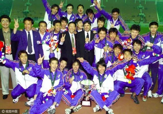 17年前的这场决赛中国国脚云集，此后他们的人生轨迹天差地别