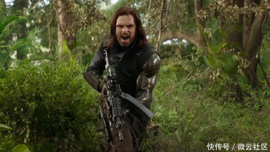 复联3冬兵手臂升级,是穿帮还是故意?网友:长筒