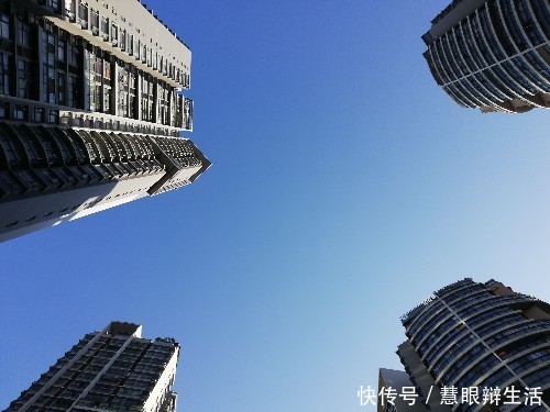 曾经工作,现在在家带孩子,虽有不同经历,但这份