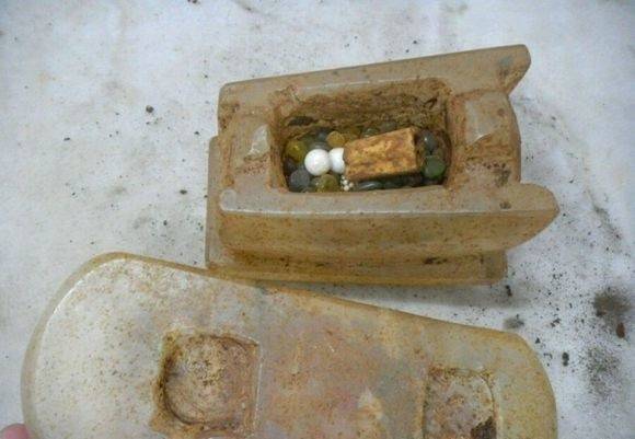 梦见自己躺在棺材上面,探索梦境背后的深层含义与心理解析 梦见自己躺在棺材上面,探索梦境背后的深层含义与心理解析