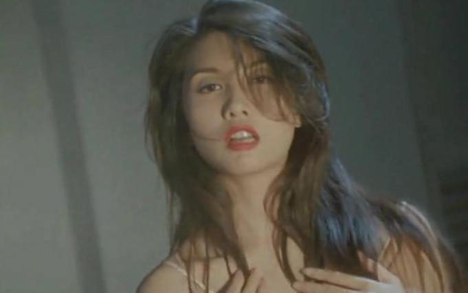 曾出演三级片被称性感女神,如今50岁的邱淑贞还是30年前的样子