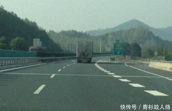 男子在上海闯荡八年后开车回家炫耀,结果很意外