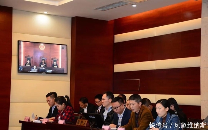 强迫他人吸毒罪