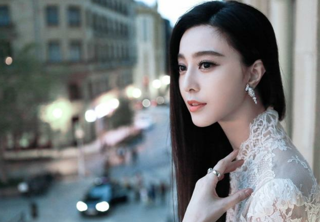 真相就要大白了,范冰冰公司财务表曝光股价下