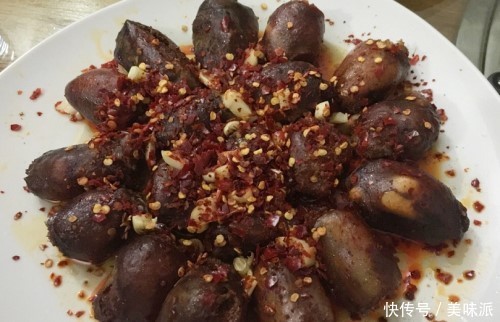 过年陪老婆回娘家,看着岳母做的饭菜,让我感受到湖南的特色美味