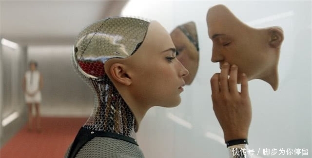 日本美女机器人的出现,为何却说极易遭到黑