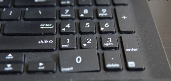 笔记本键盘失灵,无法打字,开机按del键,无效。