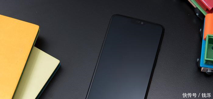 一加手机6评测 全面屏时代的例行升级