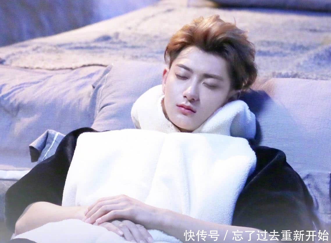 黄子韬想要微博编辑和改名称的特权:背后还有