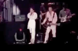 李荣浩杨丞琳演唱会花式秀恩爱,网友们却这样说.