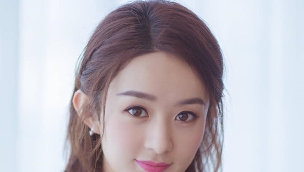 赵丽颖产后首更博,内容只有8个字,粉丝评论却