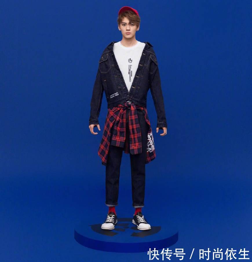 乐华七子毕雯珺,长相酷似吴亦凡,网友呼吁赶紧