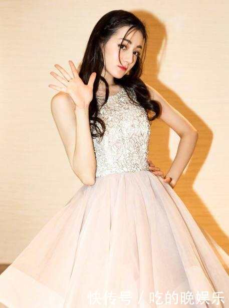 迪丽热巴的婚纱照_迪丽热巴婚纱照高清