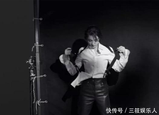 杨幂谈及家人一脸幸福,炫耀女儿给自己唱歌,希