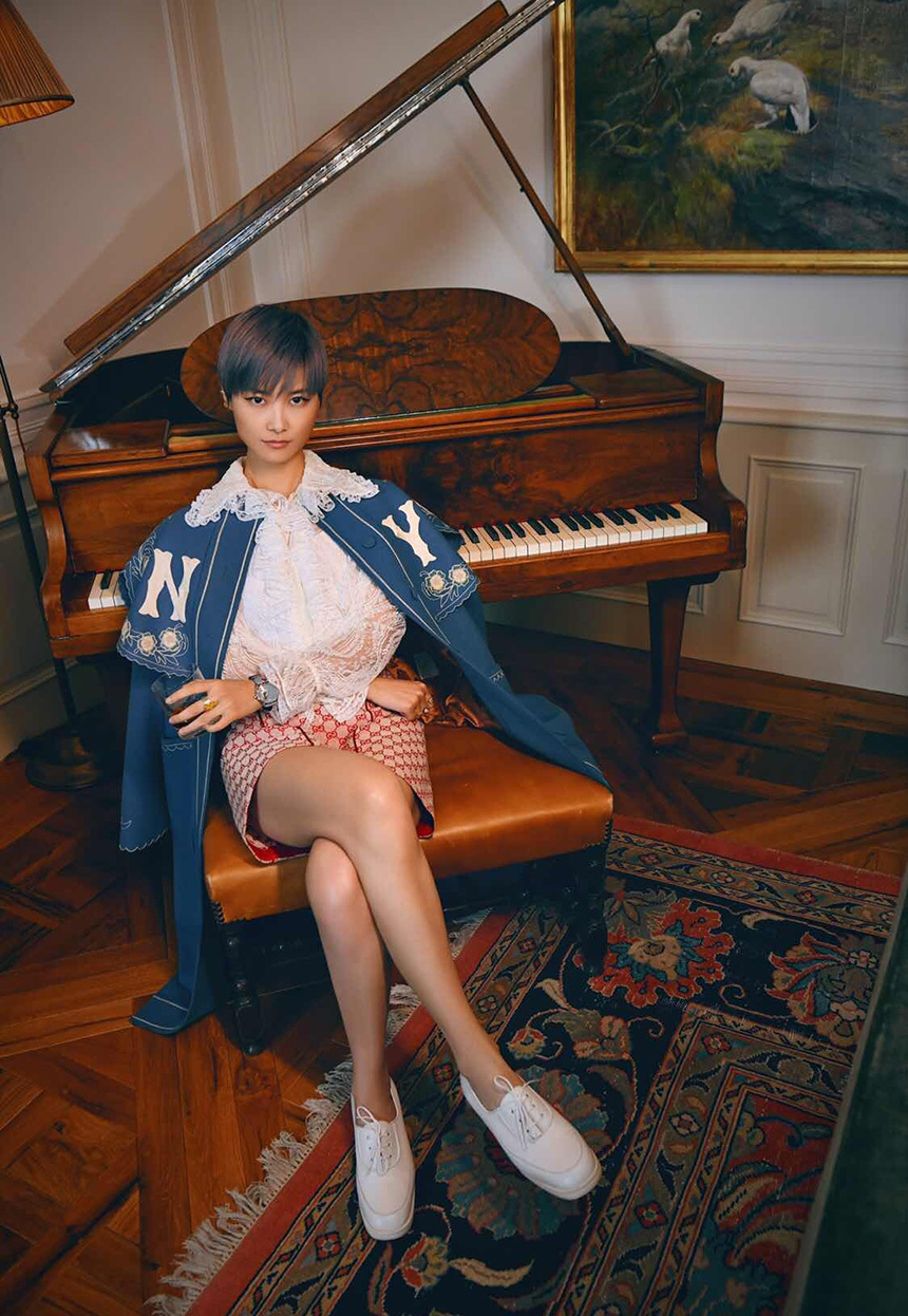 李宇春式的独特时尚,气场全开,网友:不愧为全球