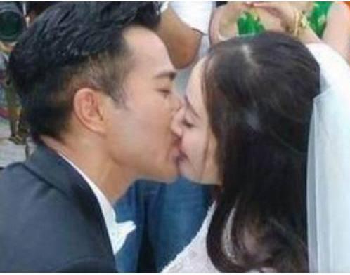 明星婚礼亲吻照,霍建华流口水,贾乃亮亲脚,王祖