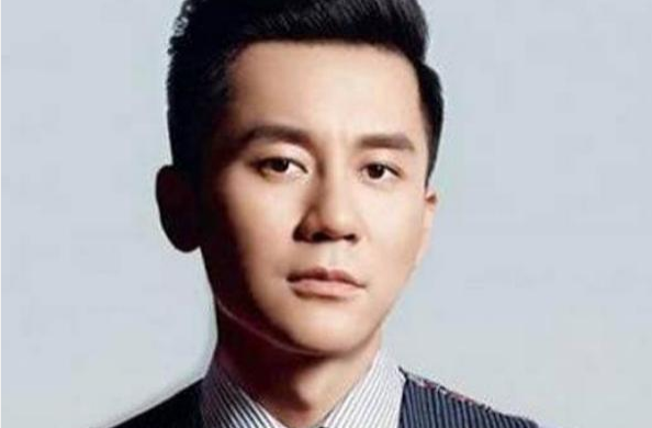 大黑牛李晨首次微博发声:感情失败告终!网友:就