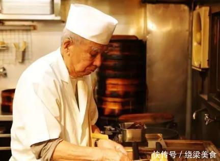 靠一道料理称霸日本80年,米其林大厨都做不到