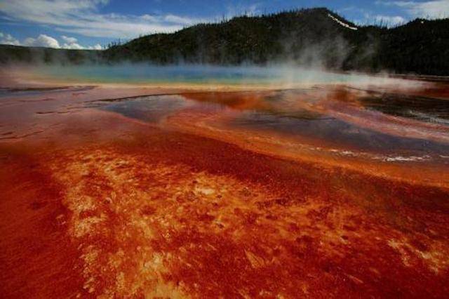 黄石公园里有一座活火山,如果爆发的话会对中国产生什么影响?