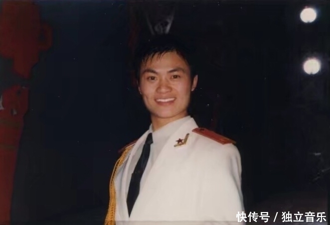 在心里。歌手吴讯携新专辑《家谣》首发带你回