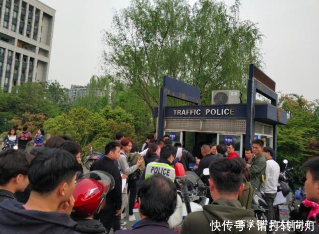 杭州超标电动车备案上牌最后一天,城区只有13