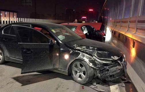 撞人后车主先垫付医疗费还是等车险公司? 一旦