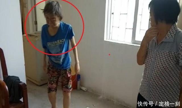 10年前丈夫出车祸妻子不离不弃，今妻子患“怪病”，丈夫抛弃她