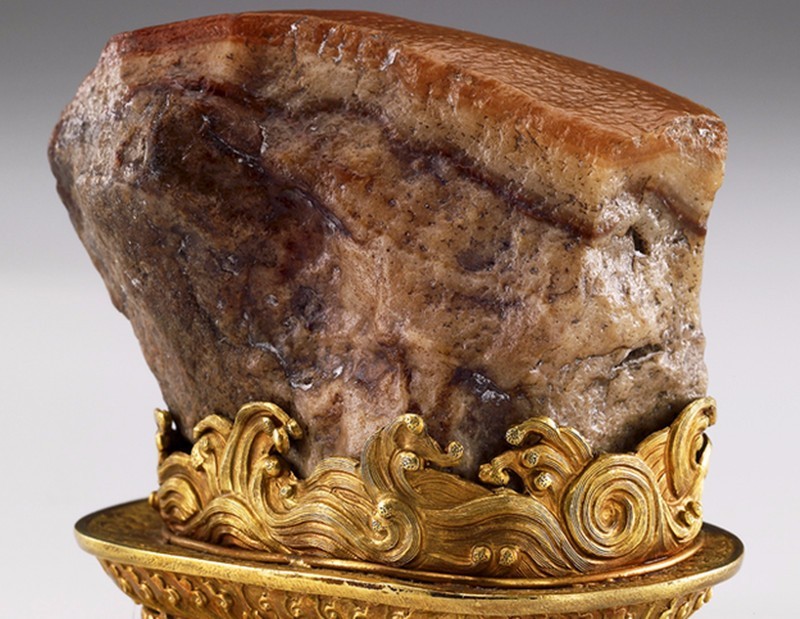 它是台北故宫镇馆之宝,看似一块五花肉,实则是