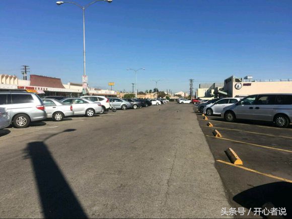 我去美国中餐馆打工的日常生活,每月收入2万多