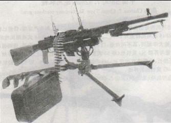 62mm轻重两用机枪是我国自行研制的第一挺通用机枪,在此基础上又成功