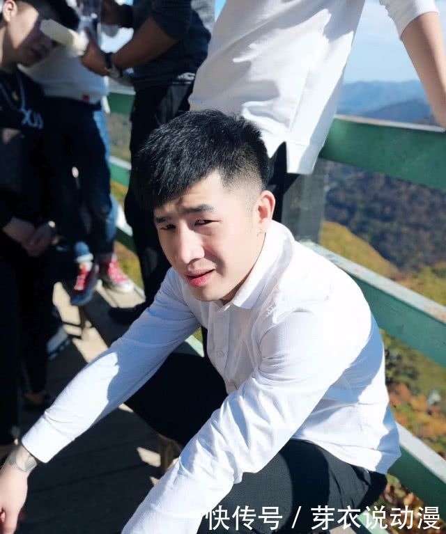 仙洋发文怒斥快手都被封杀凭啥他直播拉关注,