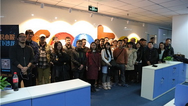 VR小报首届线下沙龙成功举办 行业大咖分享经验