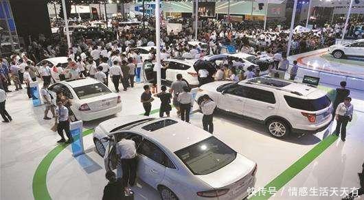 去参加小叔子的二次婚礼,洗手间听到侄女打电