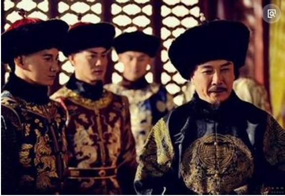 康熙临死前为何要支走手握重兵的十四阿哥,雍正晚年道出历史真相