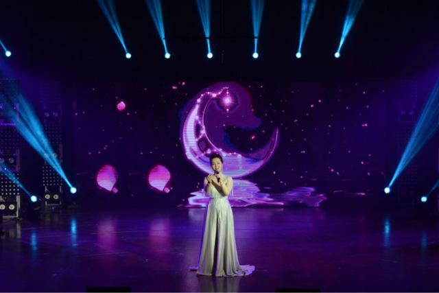 深圳优秀歌唱家举行音乐会 24首好歌感恩新时代