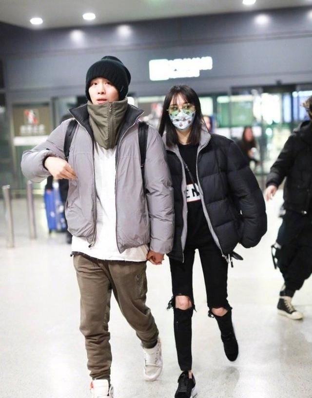 为什么郑爽这么爱他